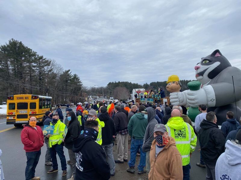 Hundreds rally in North Andover against Amazon's treatment of community, workers